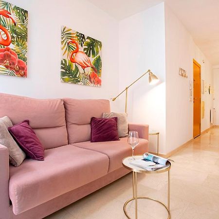 Happy Tropical - Centro Historico Apartment Malaga Luaran gambar