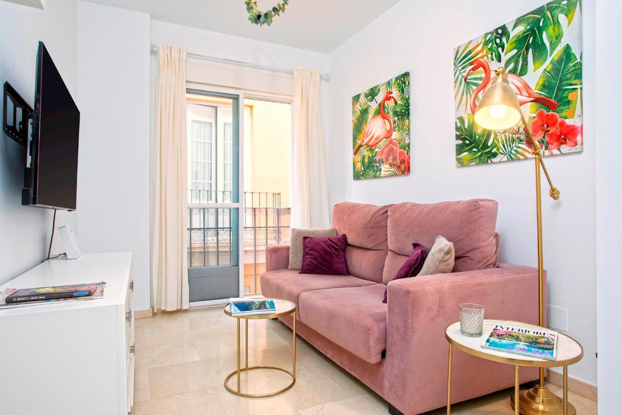 Happy Tropical - Centro Historico Apartment Malaga Luaran gambar